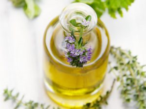 Aromatherapie ätherische Öle